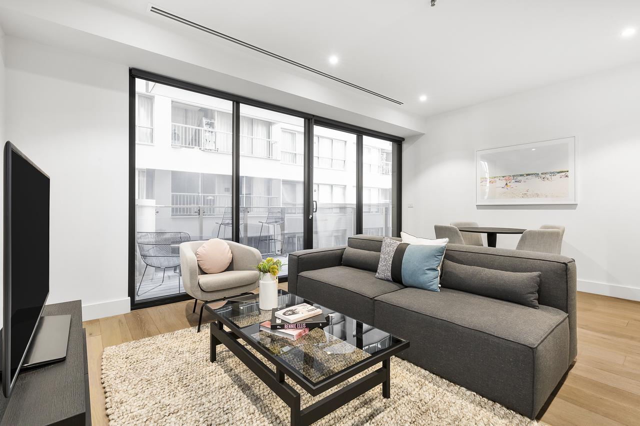 Tyrian Albert Park Lake Melbourne Exterior photo Living room